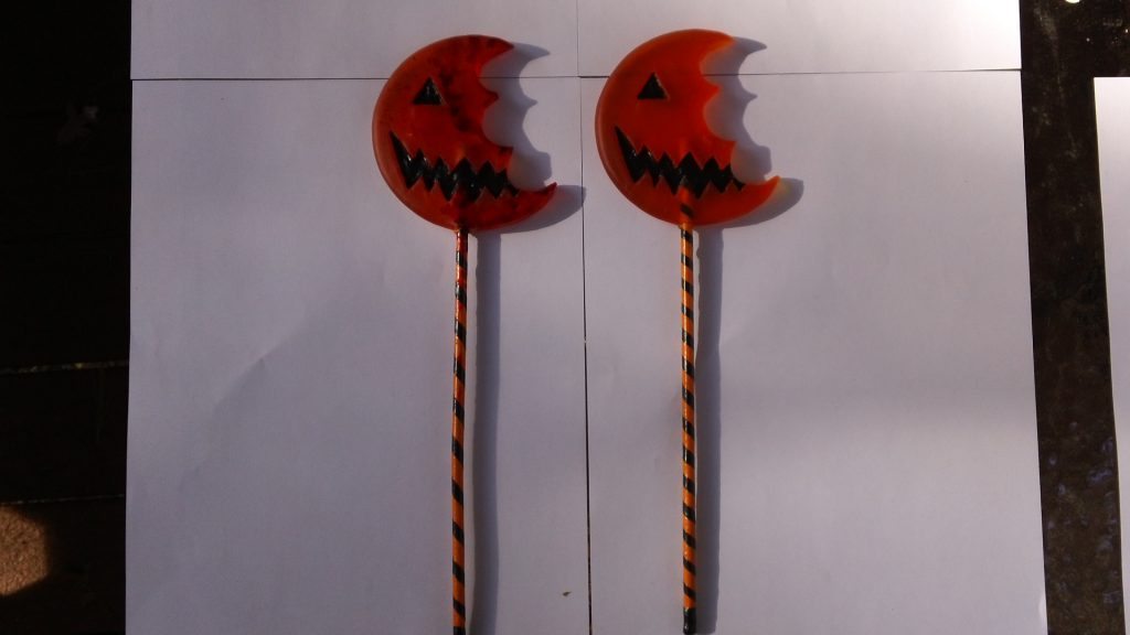 Trick r Treat lollipops Halloween